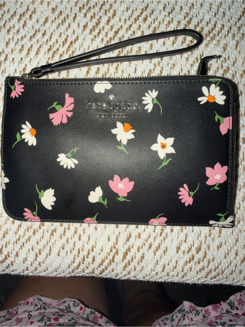 kate spade New York Black Staci Floral Wristlet